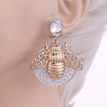 Load image into Gallery viewer, Round Bee Drop Earrings